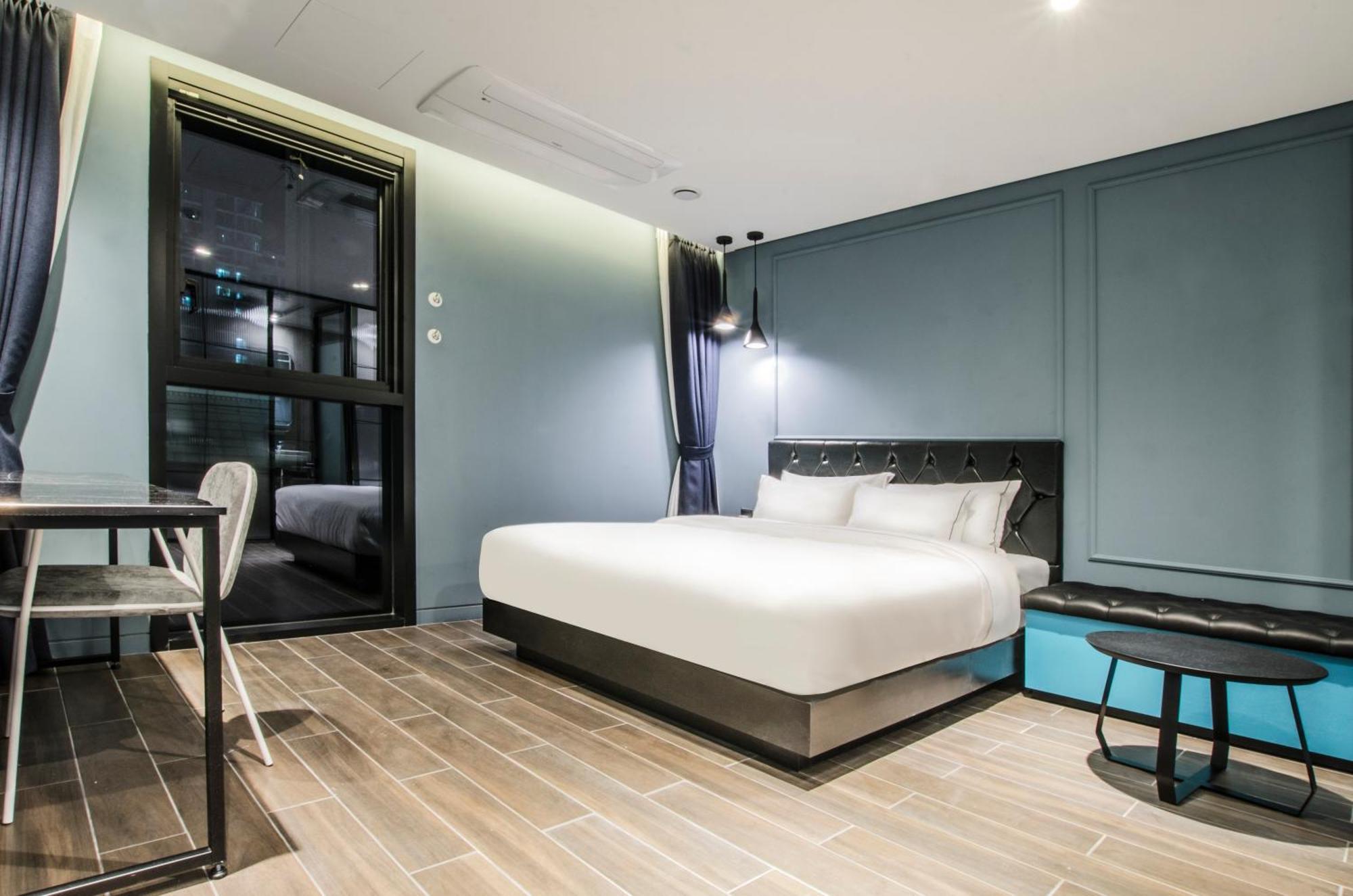 Hotel The Castle Jamsil#1 Сеул Экстерьер фото